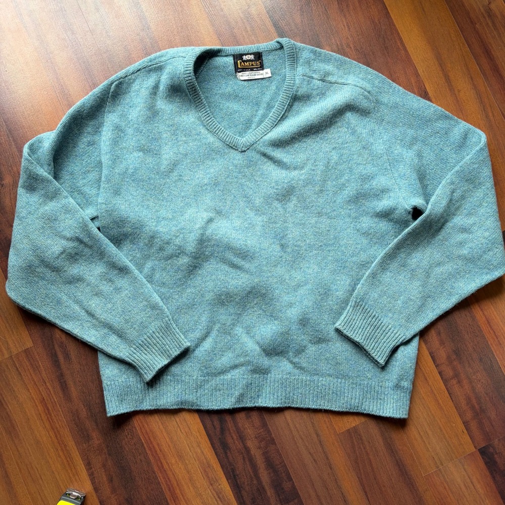 Vintage Campus Shetland Wool V-Neck Sweater Mens XL Blue Made in USA WPL7720